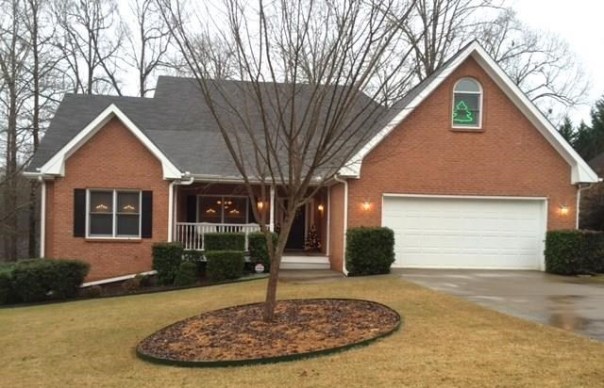 Georgia house after a nice rain. Thanks to Pat, our realtor.