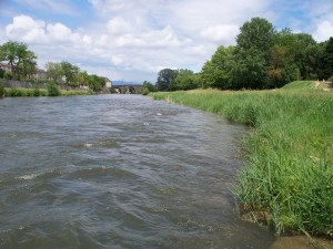 The "banks" of the River Aude running through Carcassonne