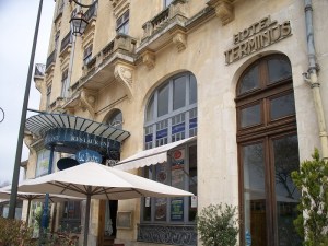 Bistro and hotel near the train station